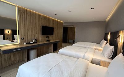 Karaca Hotel Van · 2