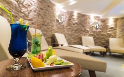 Mirart Hotel Boutique & Spa · 4
