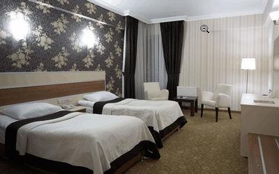 Grand Ser Hotel · 3