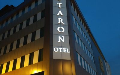 Staron Otel · 2
