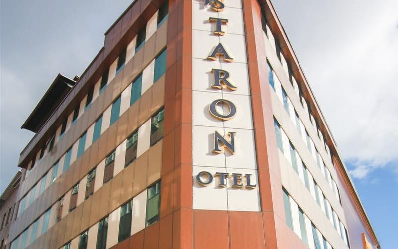 Staron Otel · 1
