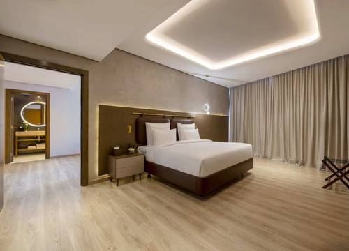 unitedarabemirates/abseronrayonu/movenpickhoteljumeirahvillagetriangle257a5988.jpg