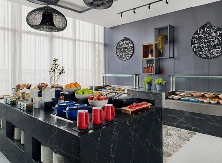 unitedarabemirates/abseronrayonu/movenpickhoteljumeirahvillagetriangle967697aa.jpg
