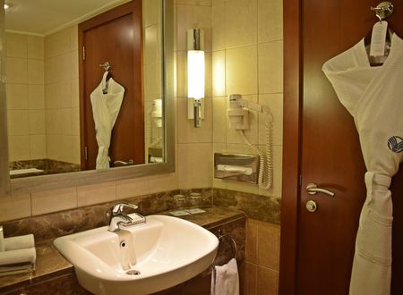 unitedarabemirates/abudabi/alrawdaarjaanbyrotana740c79e2.jpg