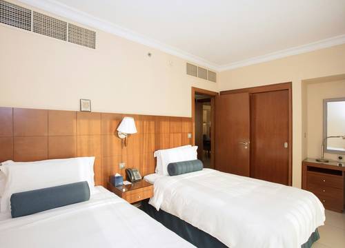 unitedarabemirates/abudabi/alrawdaarjaanbyrotana7a8e81ab.jpg