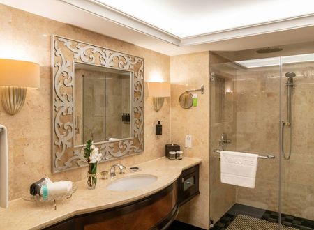 unitedarabemirates/abudabi/beachrotanaabudhabi0cf40b5f.jpg