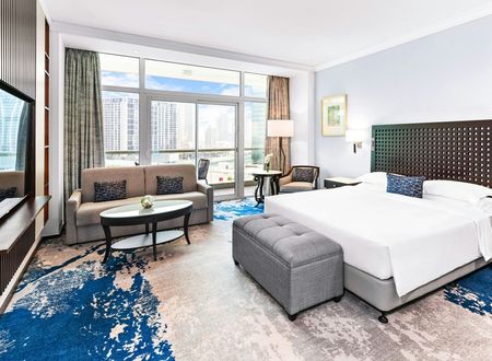 unitedarabemirates/abudabi/beachrotanaabudhabid104700b.jpg