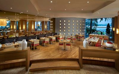 Beach Rotana All Suites · 4