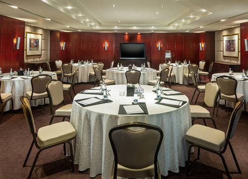 unitedarabemirates/abudabi/beachrotanaallsuites9d6dd05c.jpg