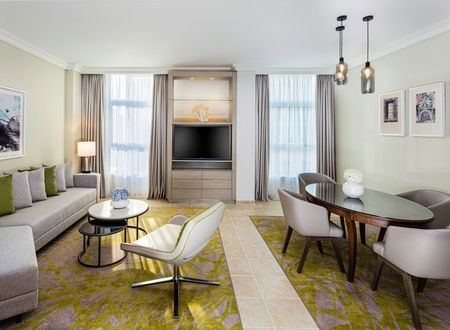 unitedarabemirates/abudabi/beachrotanaallsuitesb9483c10.jpg