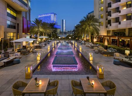 unitedarabemirates/abudabi/beachrotanaallsuitesc4646c1a.jpg