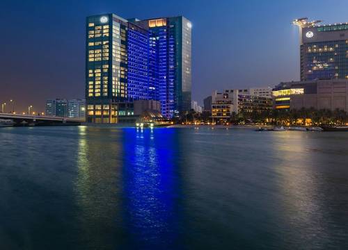 unitedarabemirates/abudabi/beachrotanaresidences04e4506a.jpg