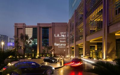 Beach Rotana Residences · 2