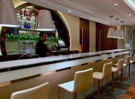 unitedarabemirates/abudabi/centroalmanhal84d95236.jpg
