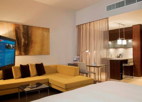 unitedarabemirates/abudabi/centrocapitalcentrebyrotana050e41fd.jpg
