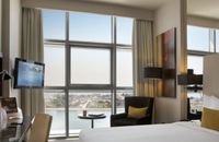 High Floor Centro Room - Queen Bed