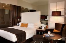 unitedarabemirates/abudabi/centrosharjahbyrotana337c501e.jpg