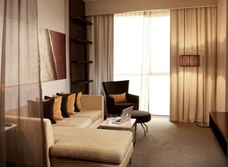 unitedarabemirates/abudabi/centrosharjahbyrotana39f925e8.jpg