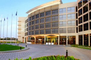 unitedarabemirates/abudabi/centrosharjahbyrotana5e5606f2.jpg