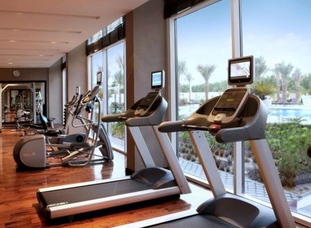 unitedarabemirates/abudabi/centrosharjahbyrotana7ed980a6.jpg