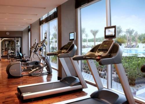 unitedarabemirates/abudabi/centrosharjahbyrotana7ed980a6.jpg