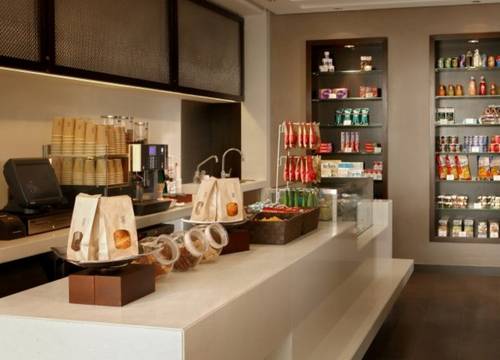unitedarabemirates/abudabi/centrosharjahbyrotanaed609bdb.jpg