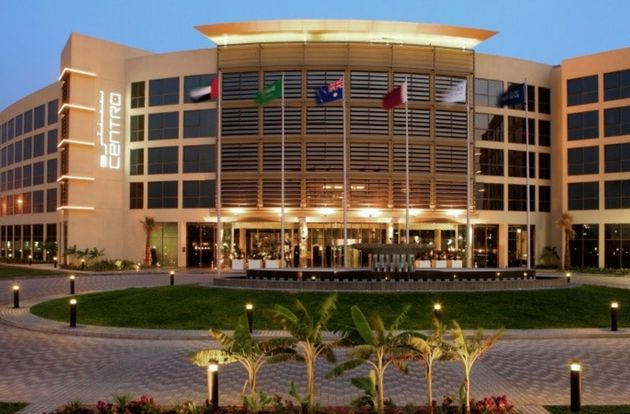 unitedarabemirates/abudabi/centrosharjahbyrotanafc828498.jpg