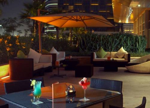 unitedarabemirates/abudabi/centroyasisland0d958efb.jpg