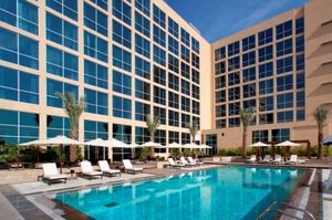 unitedarabemirates/abudabi/centroyasisland9e05e222.jpg
