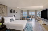 Ocean Front Suite with Balcony