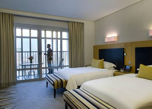 unitedarabemirates/abudabi/halaarjaanbyrotana3f7ce342.jpg