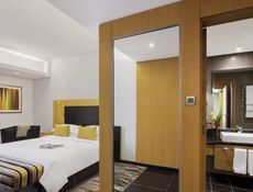 Studio - King Bed