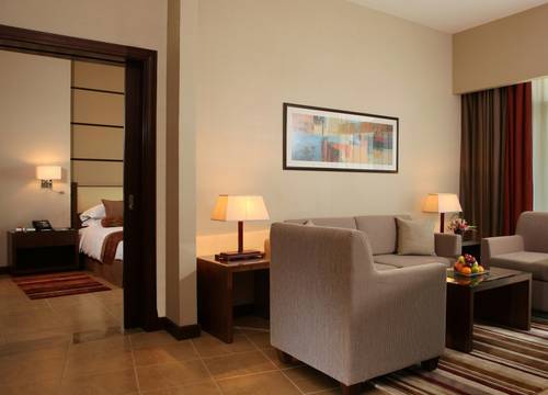 unitedarabemirates/abudabi/khalidiyapalacerayhaan1f46f995.jpg