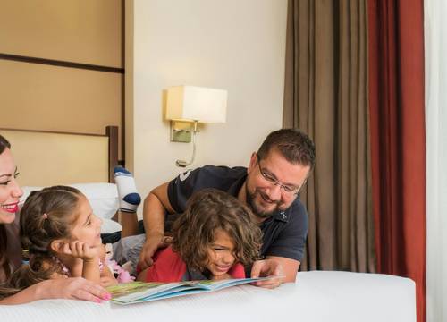 unitedarabemirates/abudabi/khalidiyapalacerayhaan30e92814.jpg