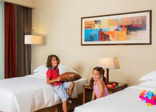 unitedarabemirates/abudabi/khalidiyapalacerayhaan58f88345.jpg