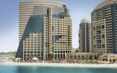 Khalidiya Palace Rayhaan · 3