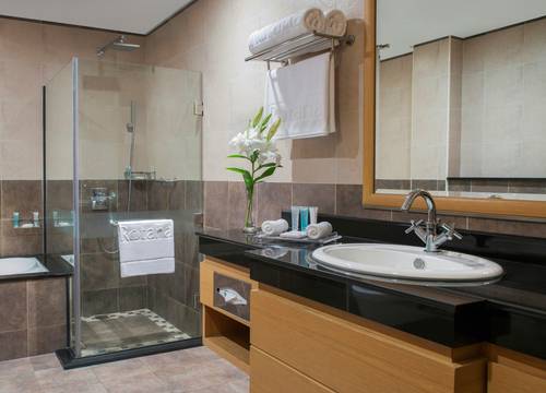 unitedarabemirates/abudabi/nourarjaanbyrotana0bd1a7d7.jpg