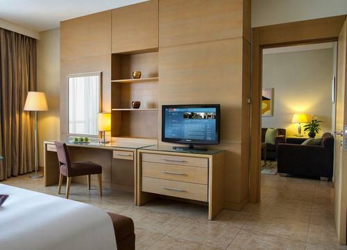 unitedarabemirates/abudabi/nourarjaanbyrotana2968512b.jpg