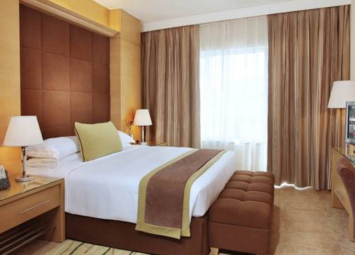 unitedarabemirates/abudabi/nourarjaanbyrotanae0b92ea0.jpg
