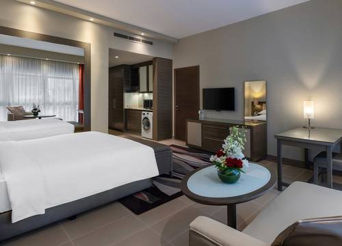 unitedarabemirates/abudabi/parkarjaan1a1425ef.jpg