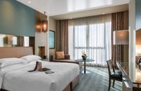 Guest Room with Lounge Access - King Bed