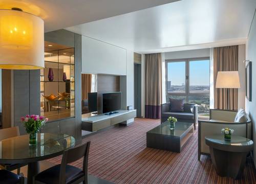 unitedarabemirates/abudabi/parkrotana81fd8dc6.jpg