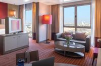 Junior Suite with Lounge Access - King Bed