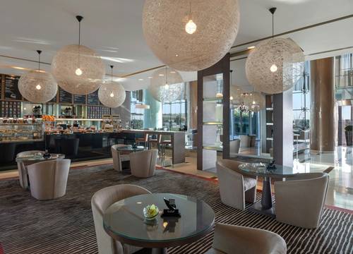 unitedarabemirates/abudabi/parkrotanab86262ca.jpg