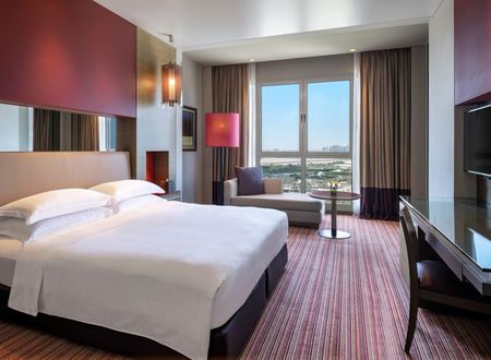 unitedarabemirates/abudabi/parkrotanaebdbf5bd.jpg