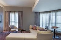 One Bedroom Suite- Club Lounge Access