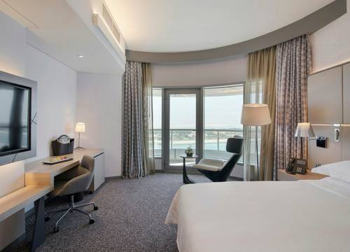 unitedarabemirates/abudabi/pearlrotanacapitalcentre83dbda1b.jpg