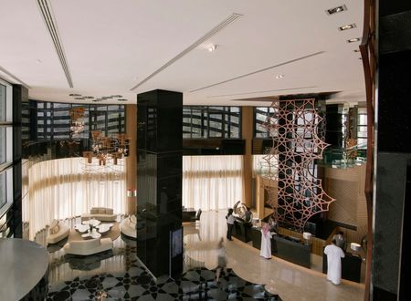 unitedarabemirates/abudabi/pearlrotanacapitalcentreda44afce.jpg