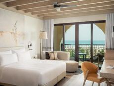 Sea View Room with Balcony and Lounge Access - King Bed