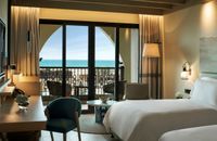 Sea View Room with Balcony and Lounge Access - Twin Beds